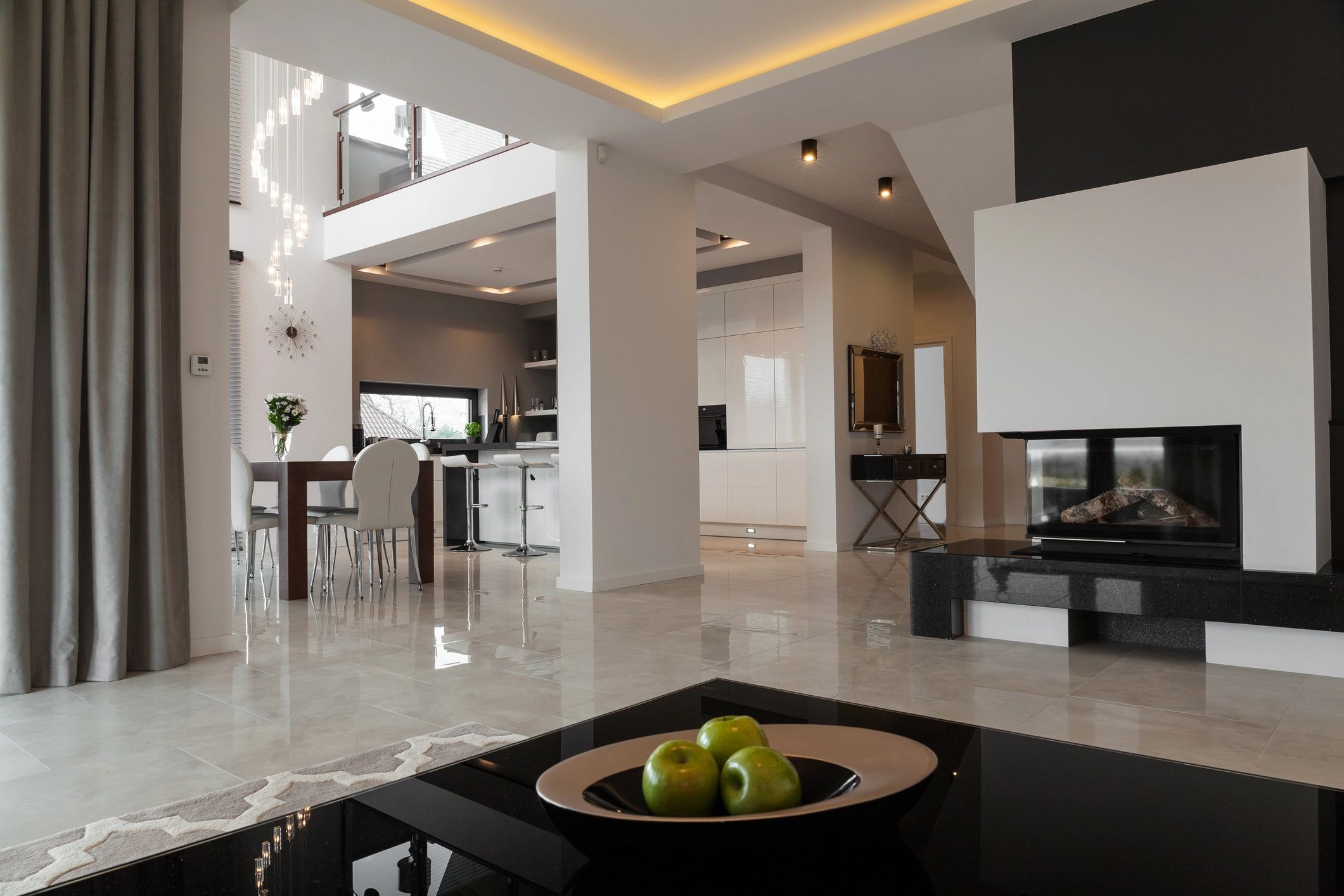 Bespoke kitchen blending wood and stone